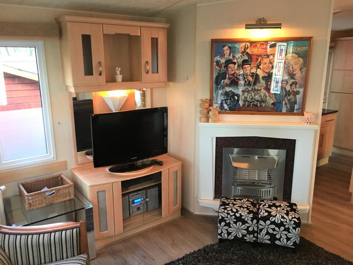 Prachtige Luxe Chalet Op De Veluwe Nabij Hoenderloo Extérieur photo